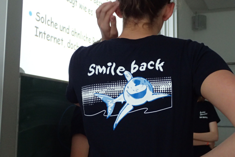 sharkproject-schulprogramm-smile-back